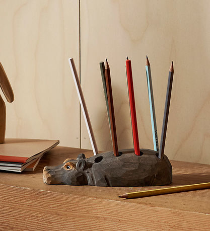 ferm Living Blyantsholder - Hippo - 19x7x4,5 cm - Handskåret Træ