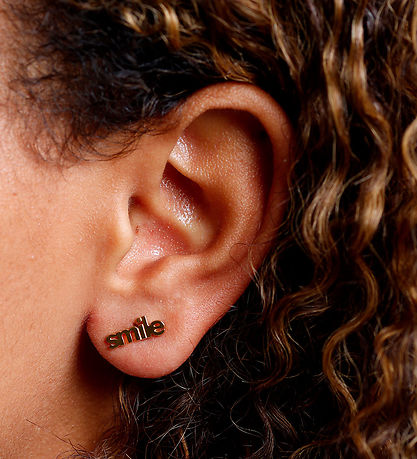 Design Letters Ørering - 1 stk. - SMILE - 18K Guldbelagt
