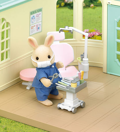 Sylvanian Families - Country Dentist Set - 5095