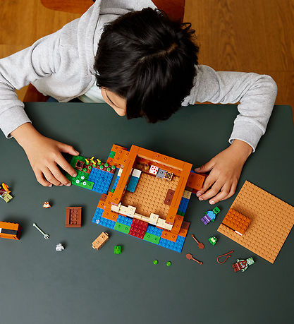 LEGO® Minecraft - Frøhuset 21256 - 400 Dele