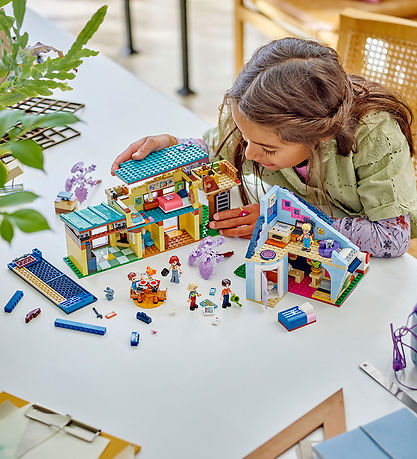 LEGO Friends - Olly Og Paisleys Huse 42620 - 1126 Dele