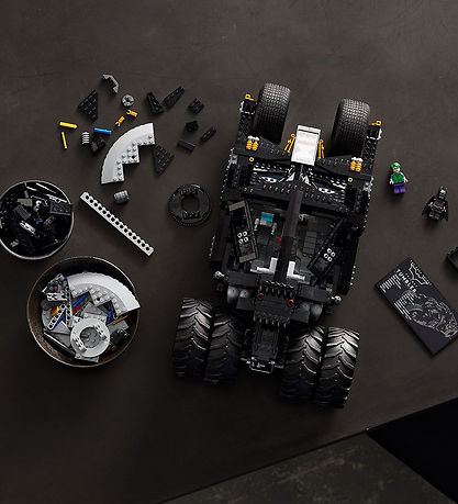 LEGO DC Batman - Batmobile-Tumbler 76240 - 2049 Dele