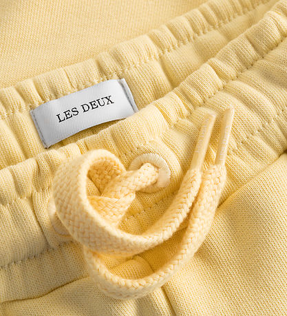 Les Deux Sweatshorts - Blake - Pineapple/White