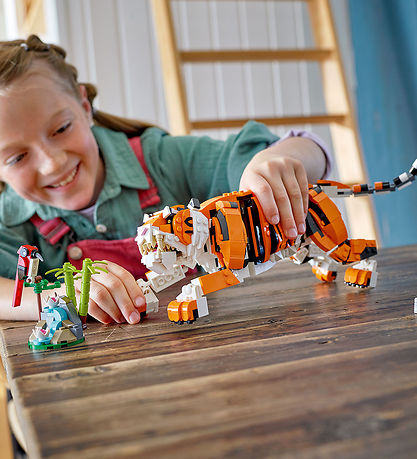 LEGO Creator - Majesttisk Tiger 31129 - 3-i-1 - 755 Dele