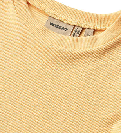 Wheat T-shirt - Rib - Irene - Pale Apricot