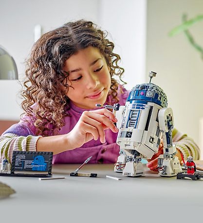 LEGO Star Wars - R2-D2 75379 - 1050 Dele