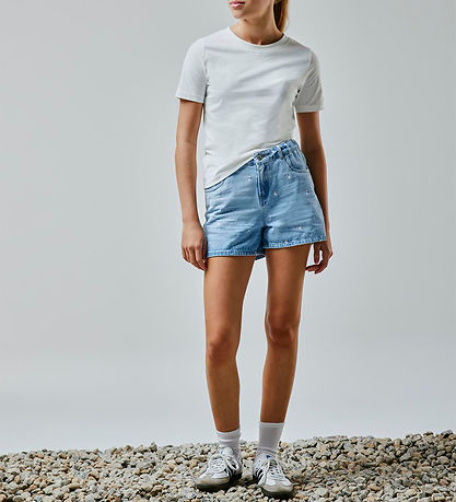 LMTD Shorts - NlfEmbizza - Light Blue Denim m. Blomster