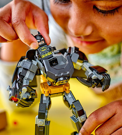 LEGO® Batman - Batman-kamprobot 76270 - 140 Dele