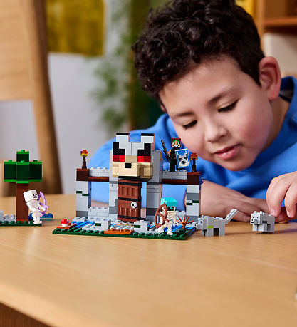 LEGO® Minecraft - Ulvehøjborgen 21261 - 312 Dele