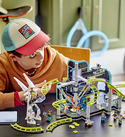 LEGO® City - Robot World Rutsjebanepark 60421 - 968 Dele