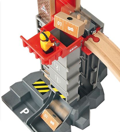 BRIO World Togbane m. Lagerbygning - 32 dele - Løft & Læs 33887