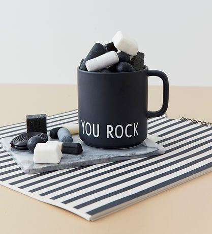 Design Letters Krus - Favourite - Sort m. You Rock