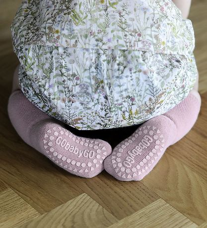 GoBabyGo Skridsikre Strømper - Rosa