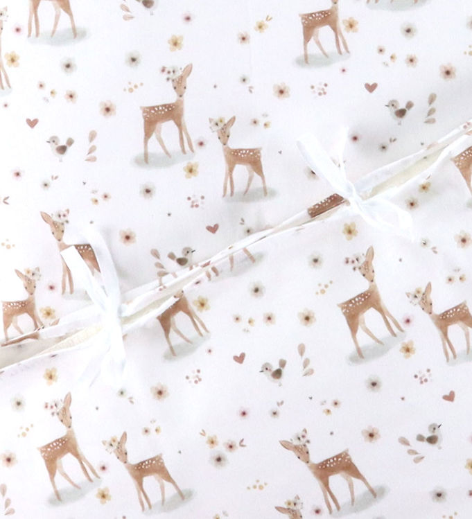 Nørgaard Madsens Sengetøj – Baby – Off White m. Bambi/Blomster