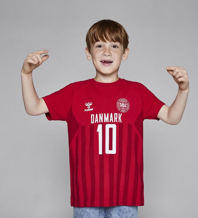 hjælp Mindre end Årligt Hummel T-shirt - DBU - hmlCelebrate - Rød » Børnepengekredit
