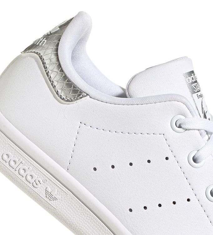 Mos bande direktør Adidas Originals Sneakers - Stan Smith C - Hvid/Metallic