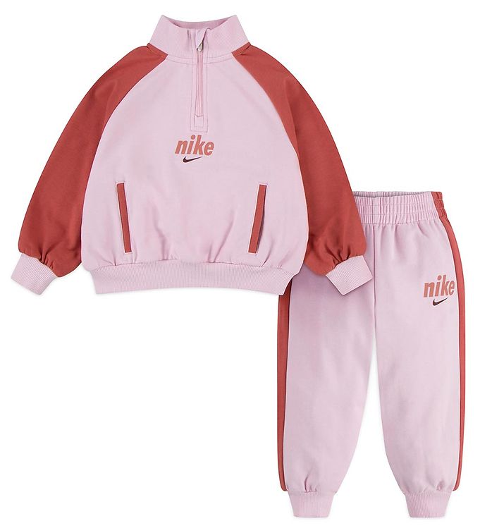 6: Nike Sweatsæt - Pink Foam