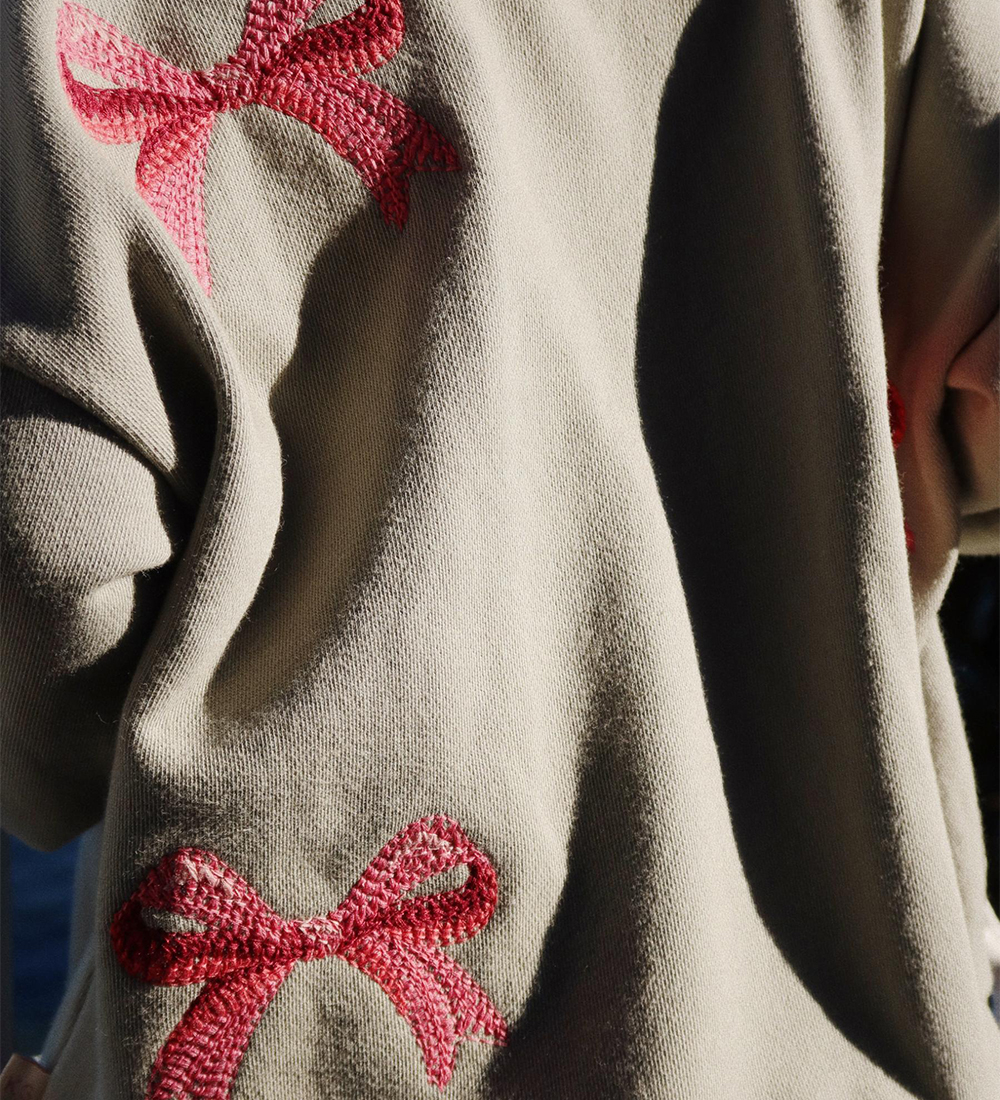 Konges Sløjd Sweatshirt - Lou Bow - Tea