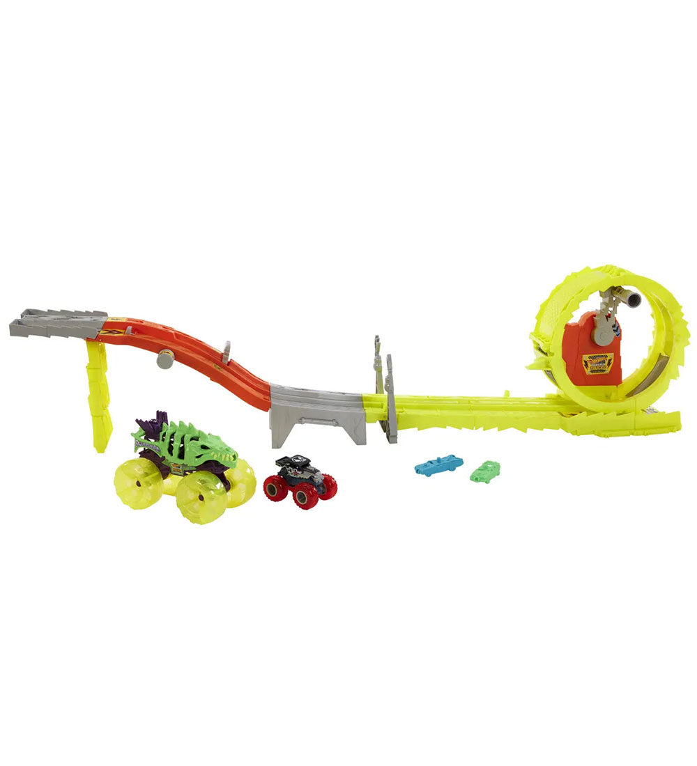 Hot Wheels Bilbane - Monster Trucks Charge & Chase Challenge
