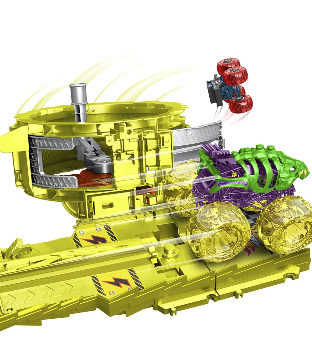 Hot Wheels Bilbane - Monster Trucks Charge & Chase Challenge