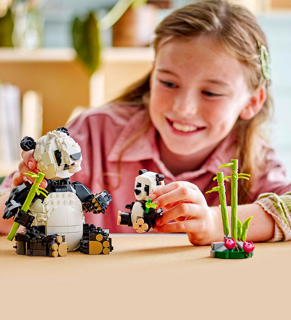 LEGO® Creator - Vilde Dyr: Pandafamilie 31165 - 3-i-1 - 626 Dele