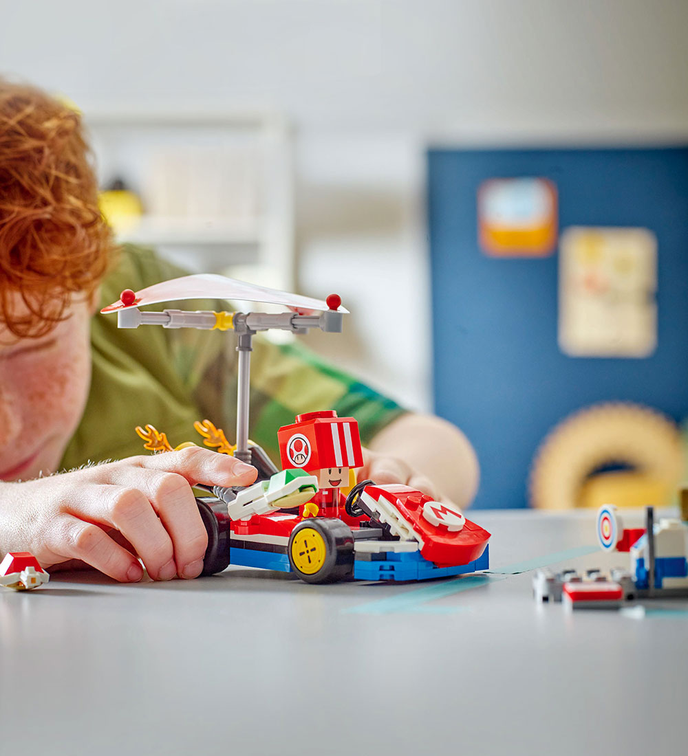 LEGO® Super Mario - Mario Kart - Standard Kart 72032 - 174 Dele