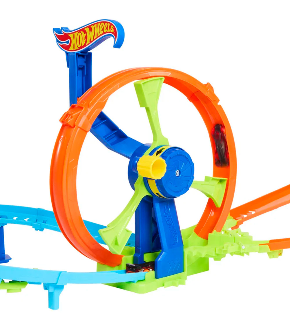Hot Wheels Racerbane - Action Rapid Launch & Loop