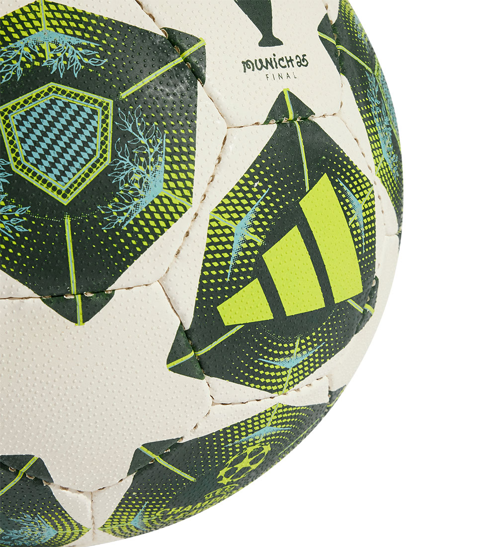 adidas Performance Fodbold - UCL Hard Ground - White/Shagrn/Hire