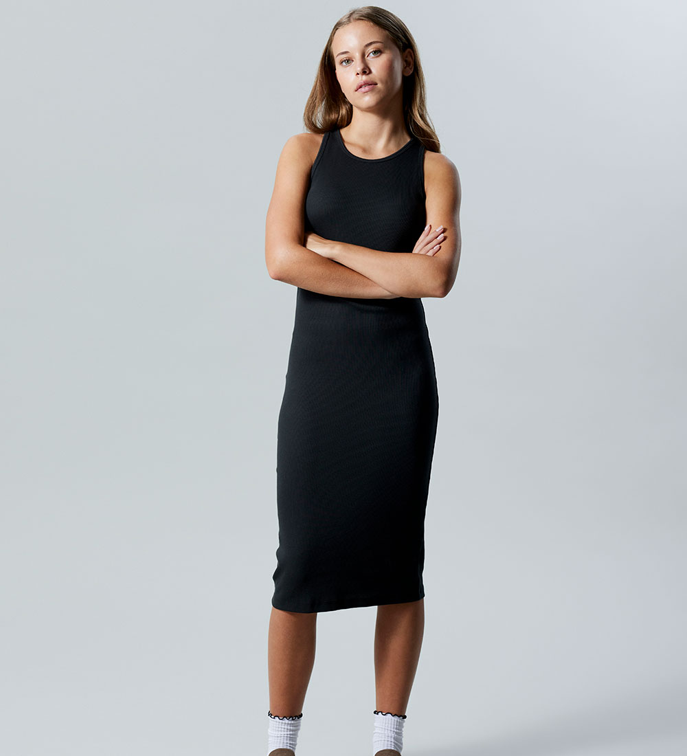 LMTD Kjole - NlfHinaja - Pirate Black