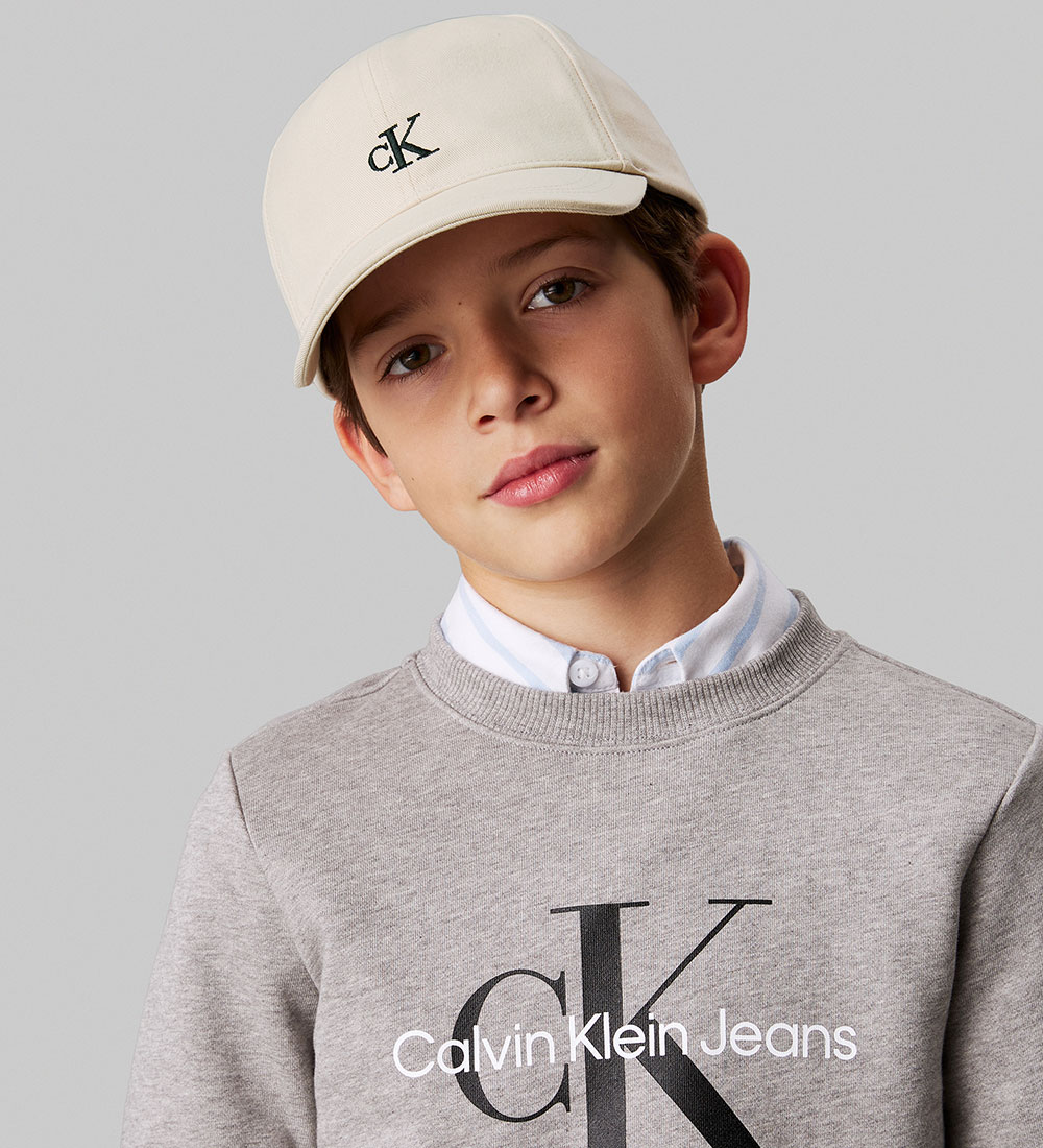 Calvin Klein Kasket - Monogram Baseball - Oyster Grey