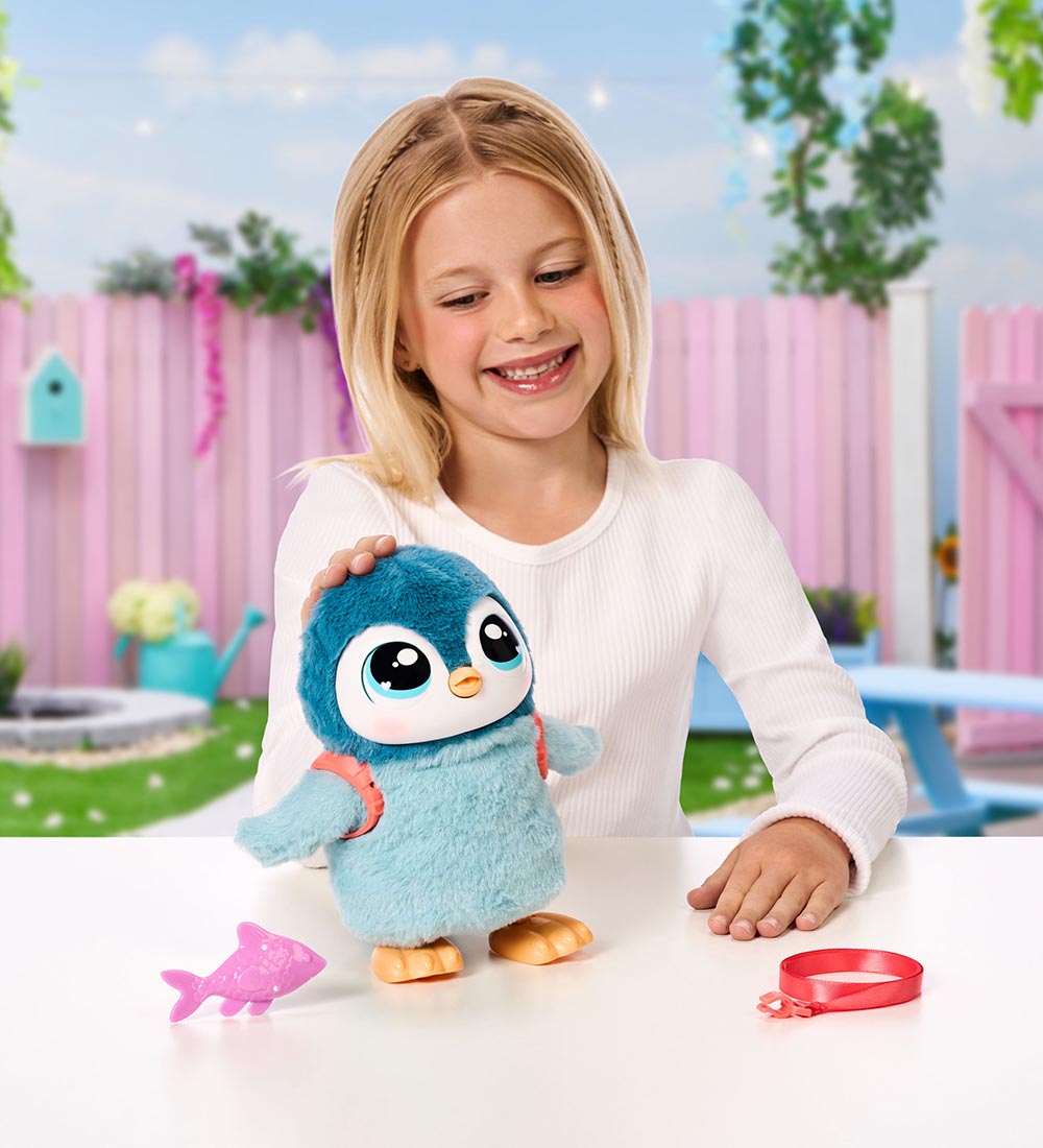 Little Live Pets - My Walking Penguin