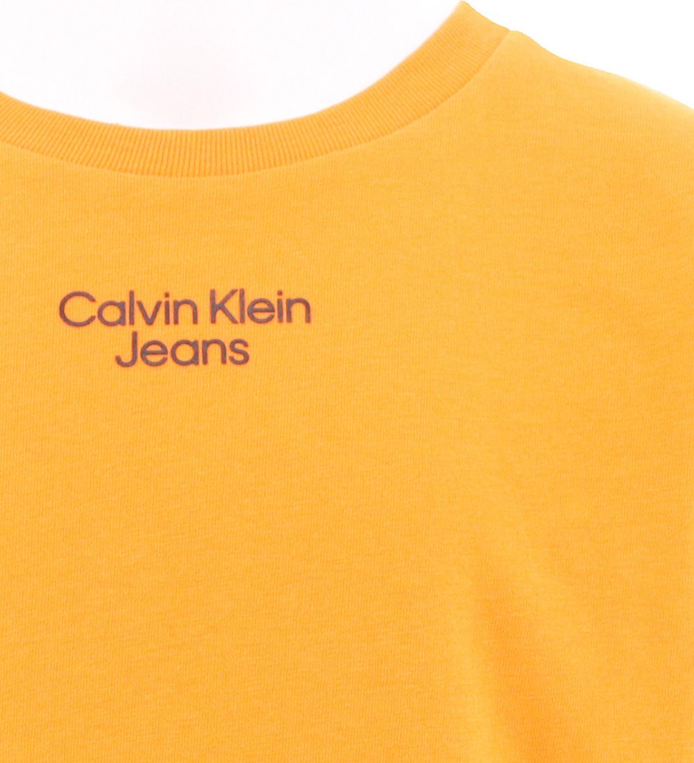 Calvin Klein T-shirt - Stack Relaxed - Orange Summit