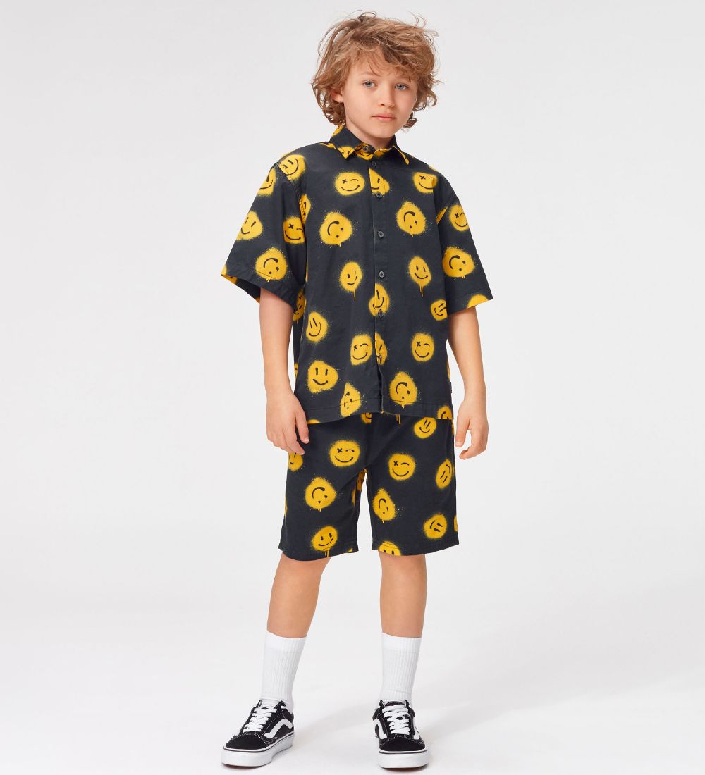 Molo Shorts - Avart - Smiles