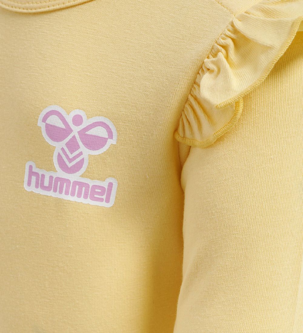 Hummel body l/ - hmlMIRABEL - Pale Banana