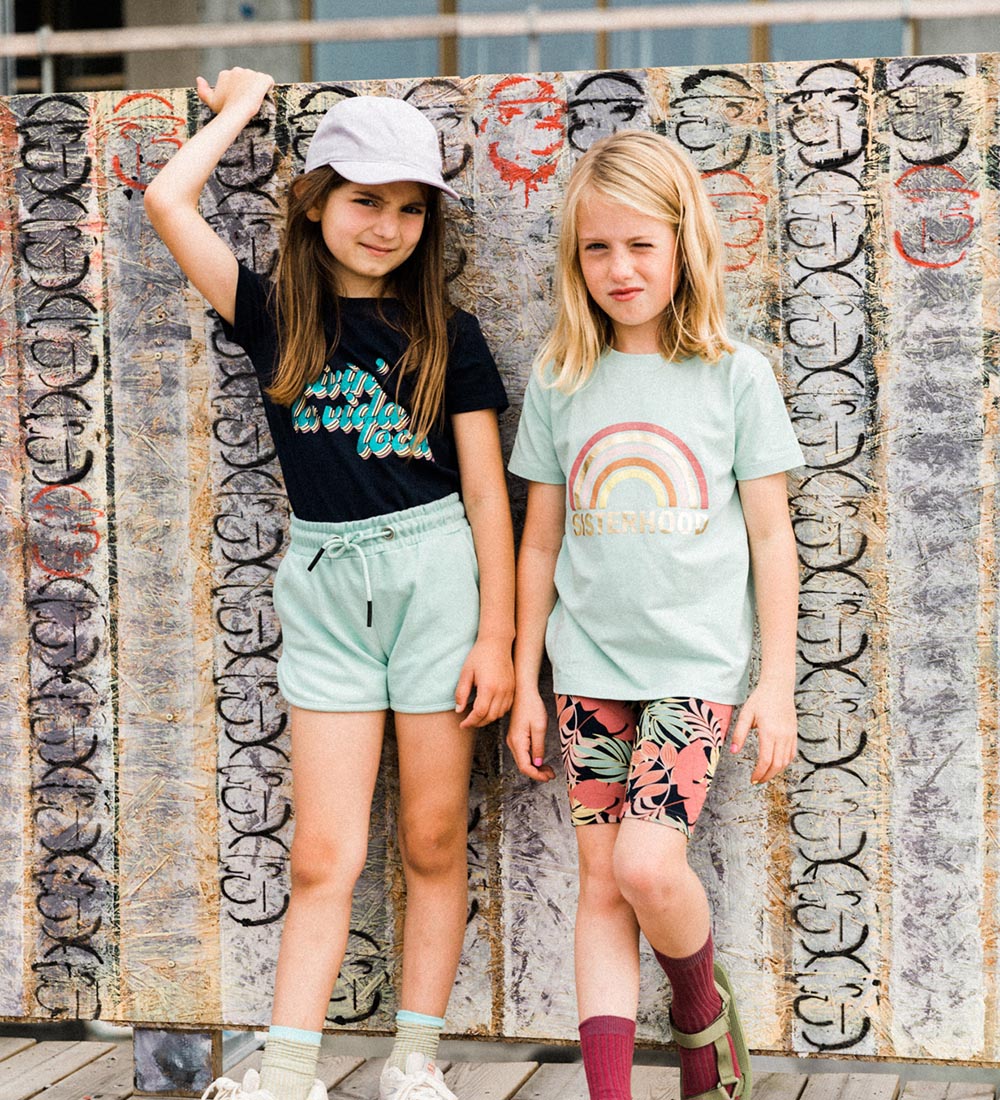 The New Shorts - Calypso Cycle - Tropic