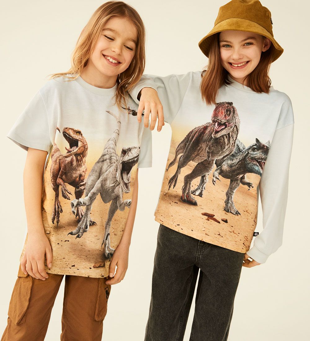 Molo T-shirt - Roxo - Dinos Galore