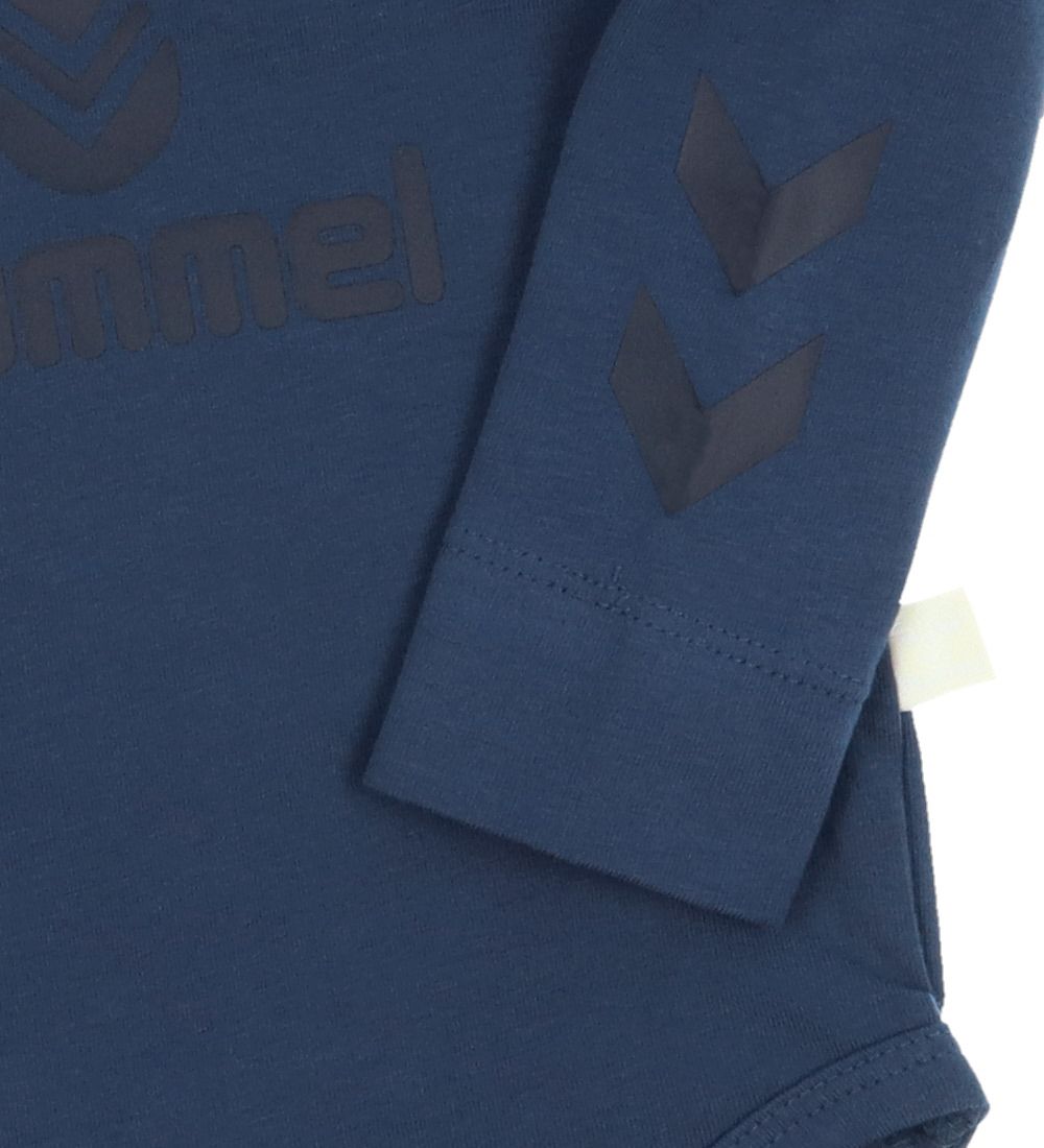 Hummel Body l/ - hmlSteen - Ensign Blue m. Logo