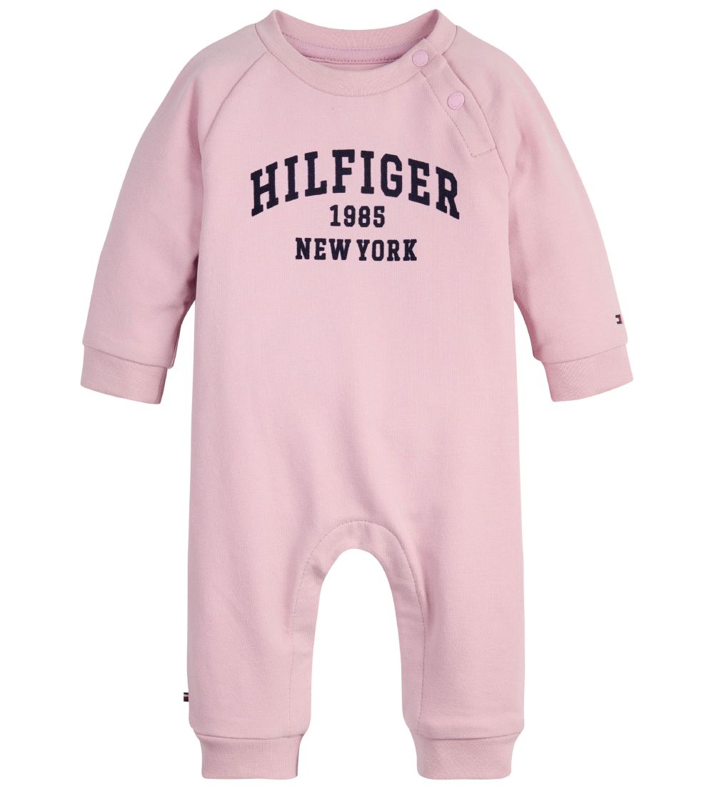 Tommy Hilfiger Heldragt - Baby Varsity Coverall - Pink Shade