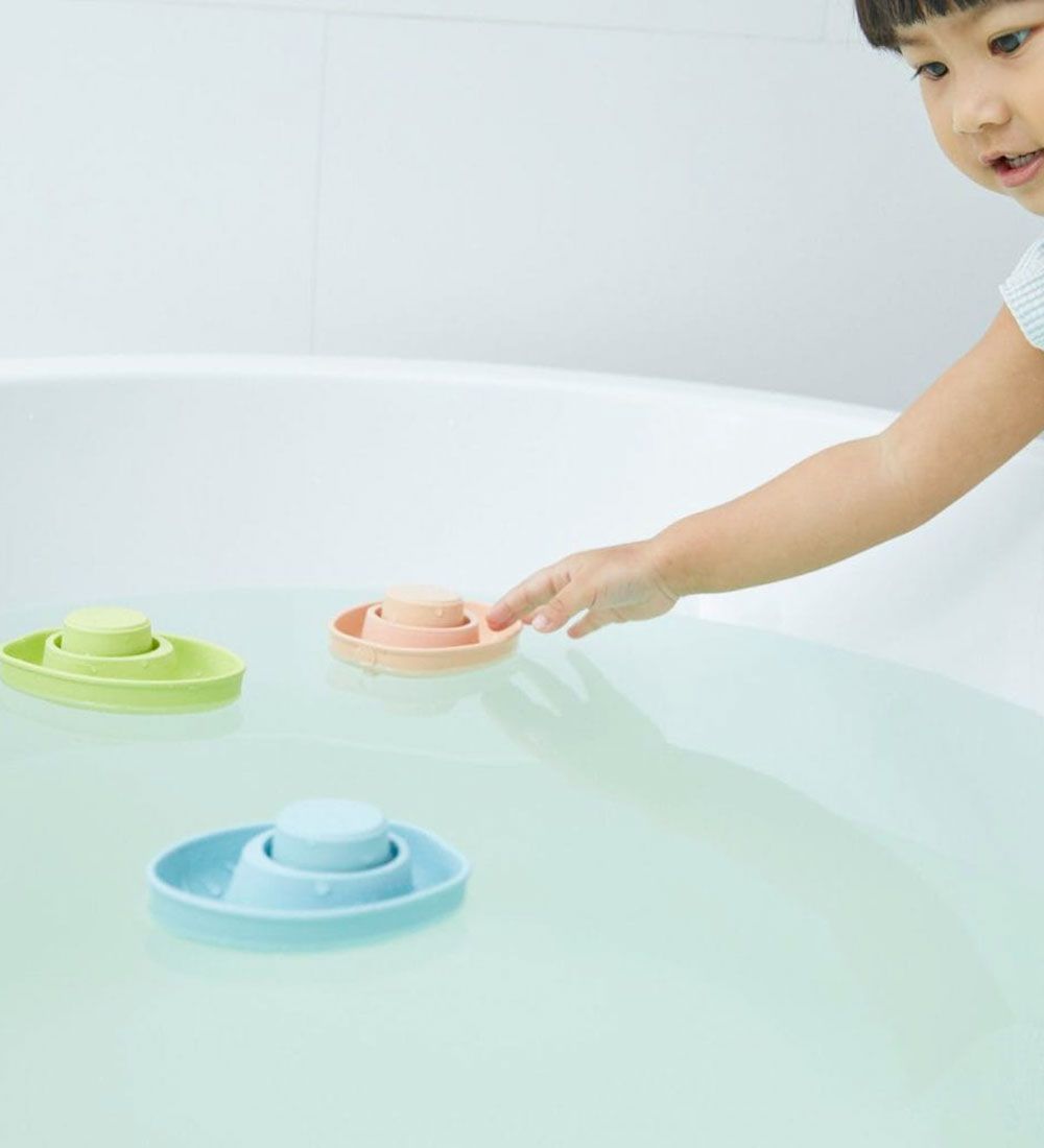 PlanToys Badelegetøj - Naturgummi - Speedbåd/Ubåd - Pastelblå