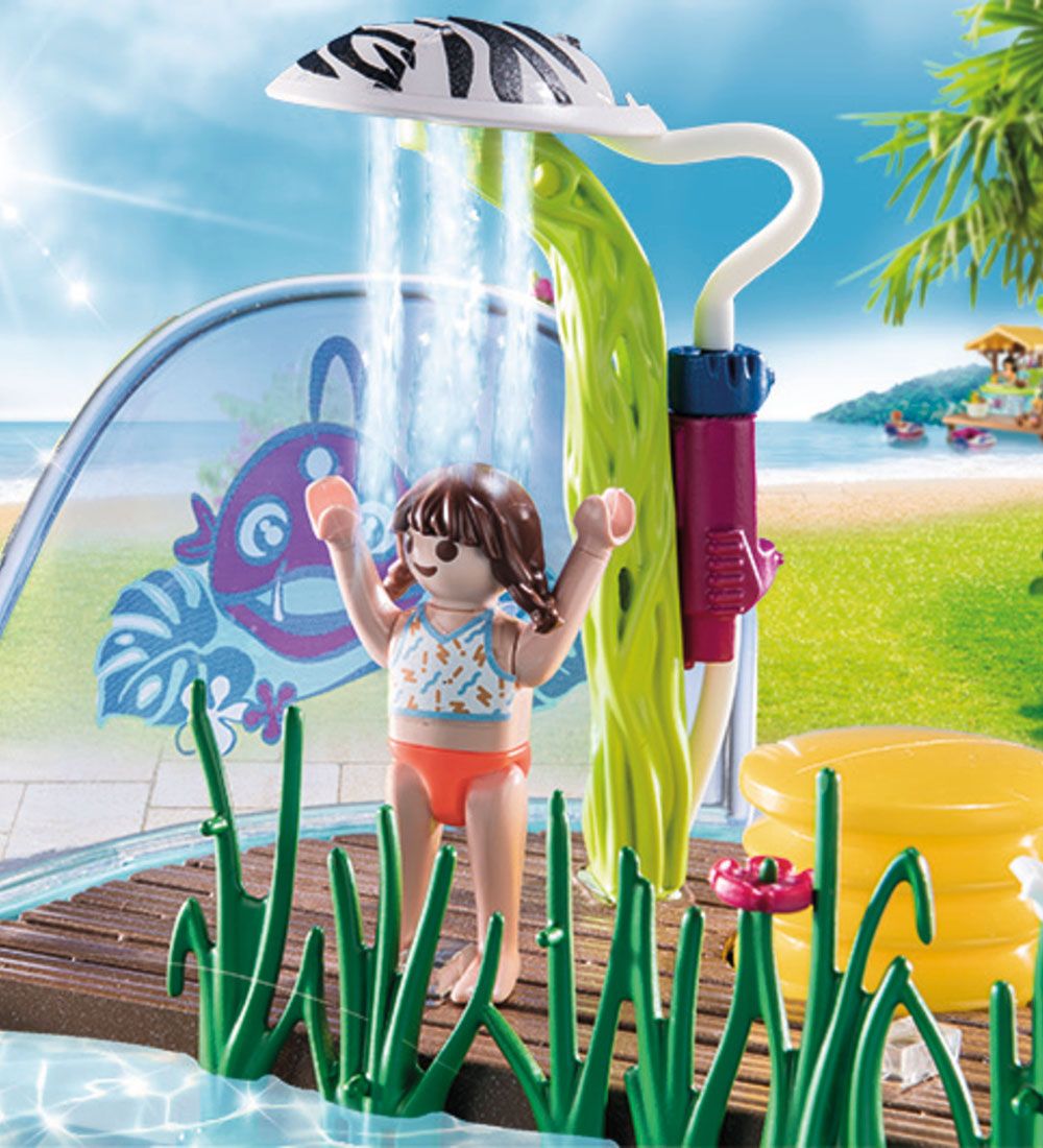 Playmobil Family Fun - Sjov Pool Med Vandpistol - 70610 - 65 Del