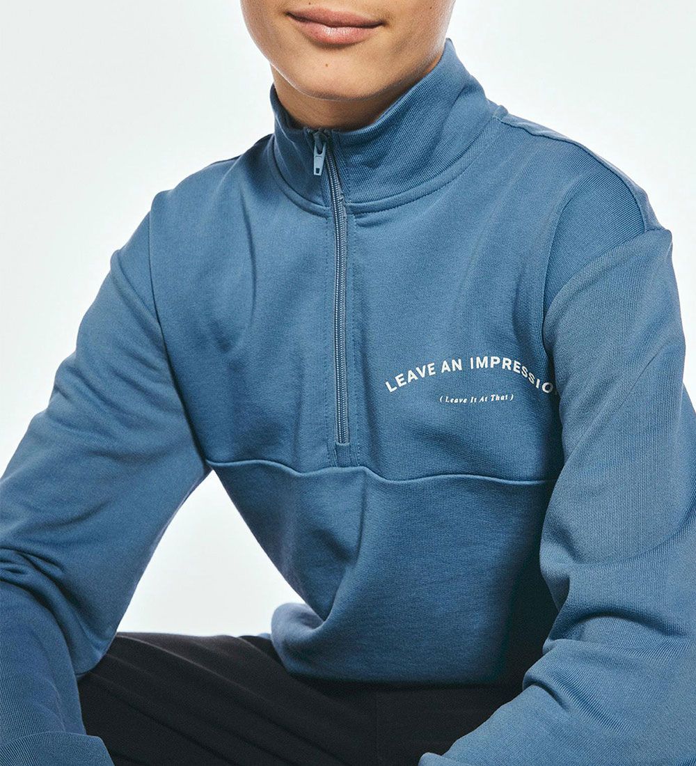 LMTD Sweatshirt - NlmRikos - Captains Blue m. Lynlåse