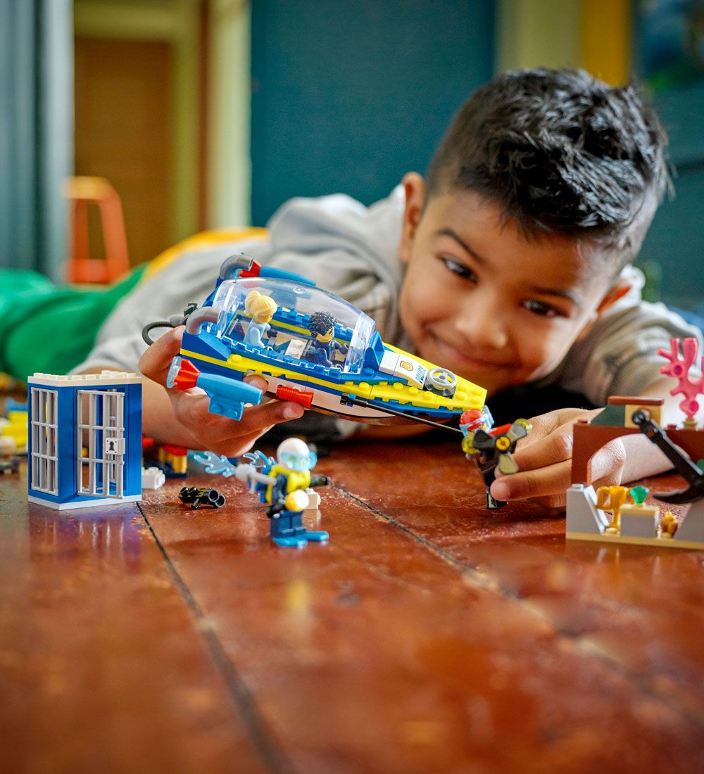 LEGO® City - Havpolitiets Detektivmissioner 60355 - 278 Dele