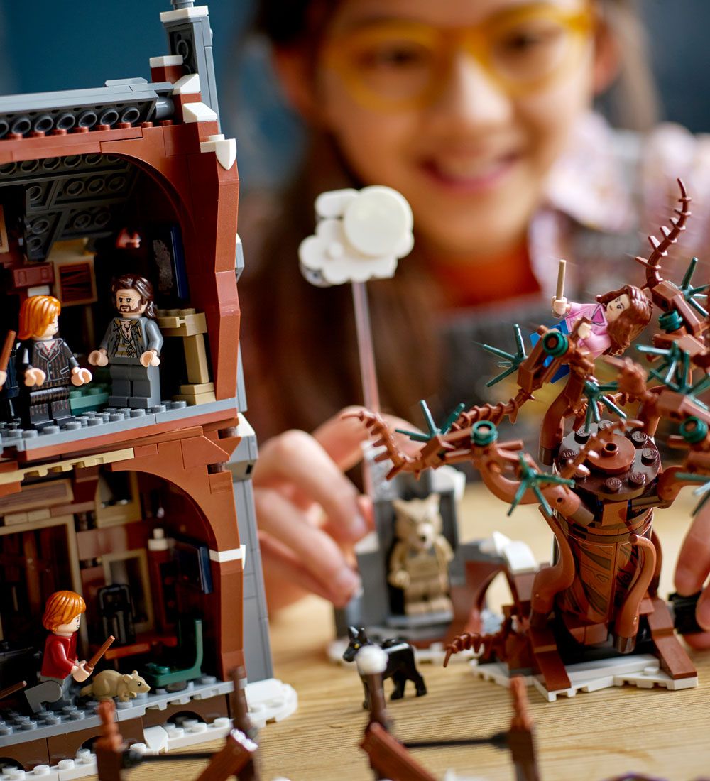 LEGO® Harry Potter - Det Hylende Hus Og Slagpoplen 76407 - 777 D