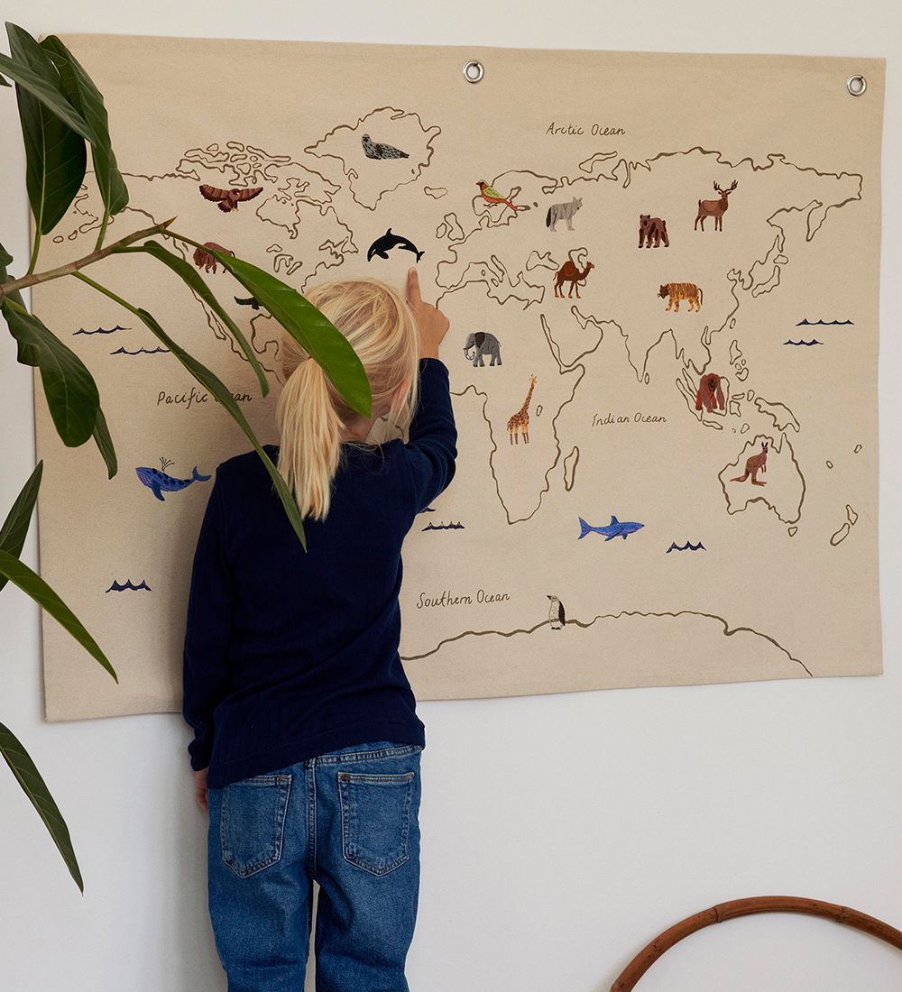 Ferm Living Vgophng - The World Textile Map - Off White