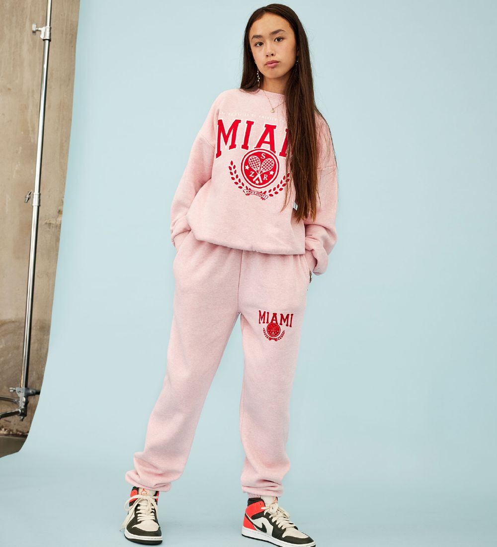 Hound Sweatshirt - Soft Pink