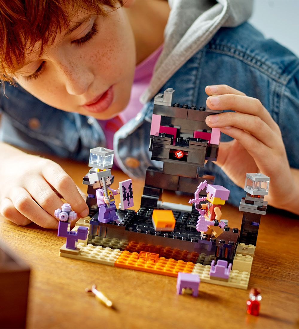 LEGO® Minecraft - Ender-Arenaen 21242 -252 Dele