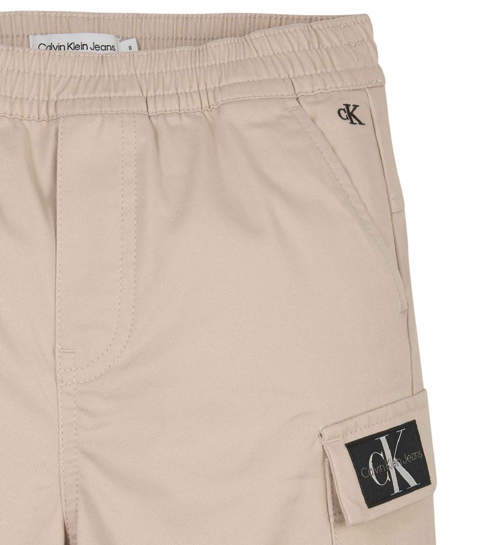 Calvin Klein Shorts - Cargo - Classic Beige