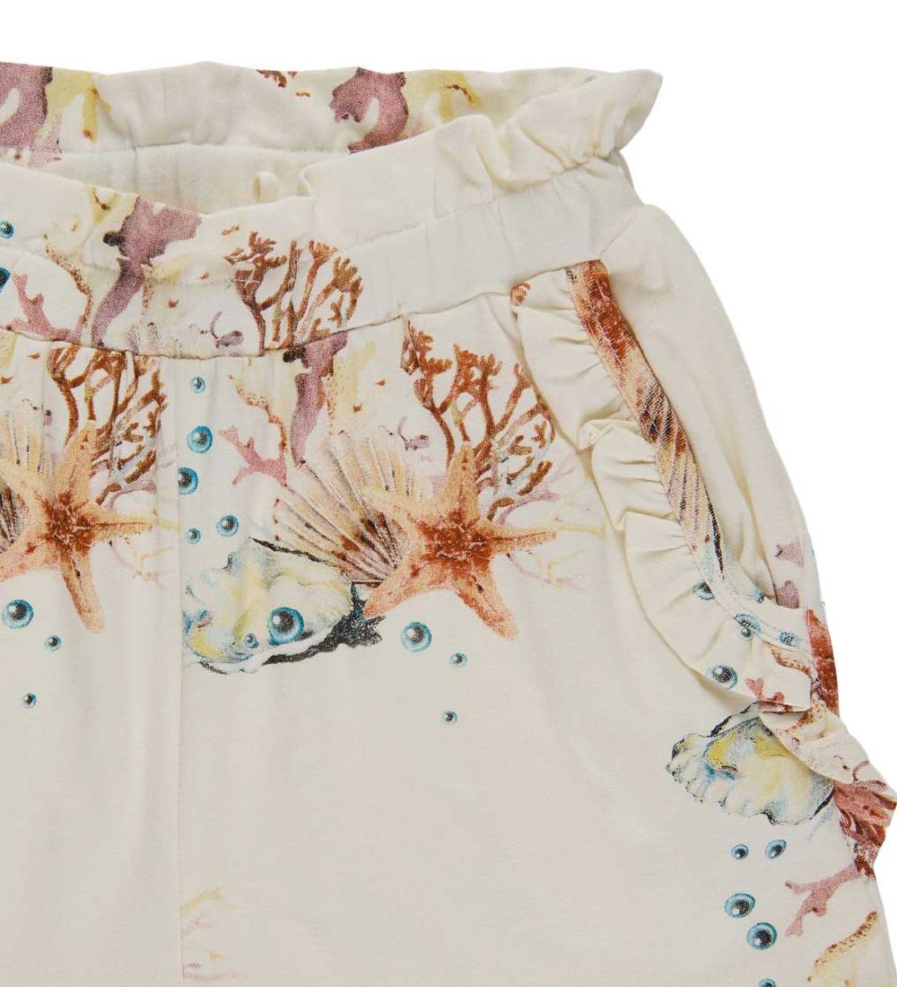 The New Shorts - TnGiselle - White Swan Coral Aop