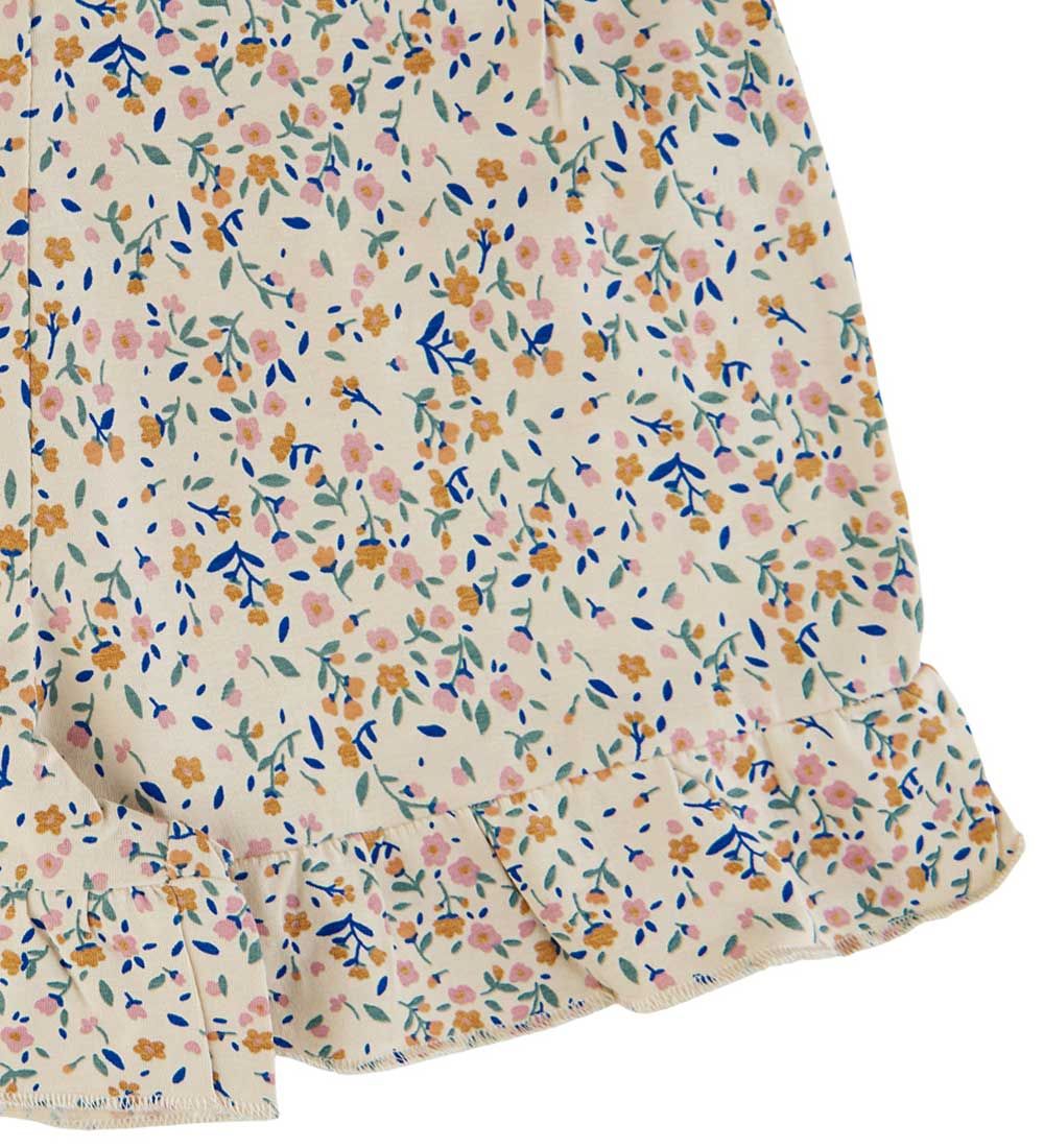 The New Shorts - TnGeneva - White Swan Tiny Flower Aop