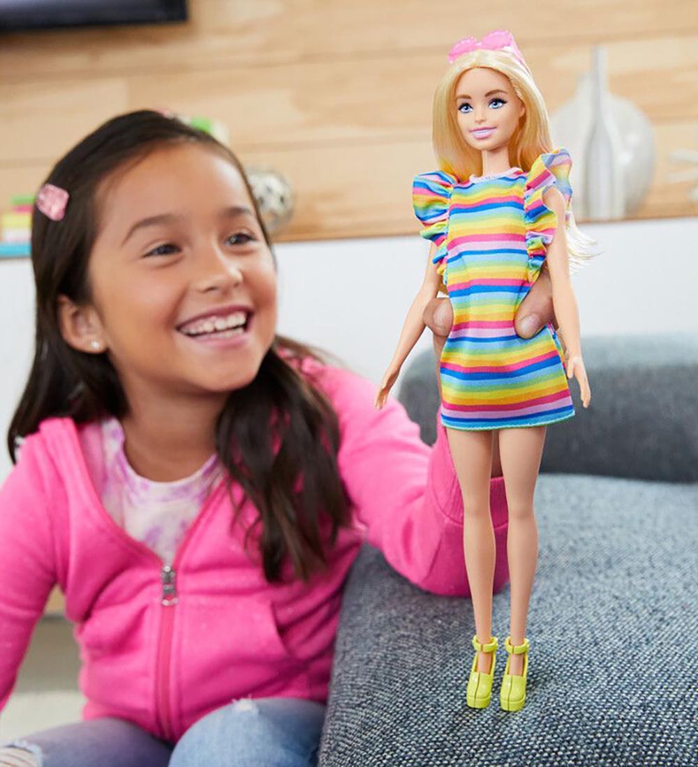 Barbie Fashionistas Dukke - Tiered Dress & Braces